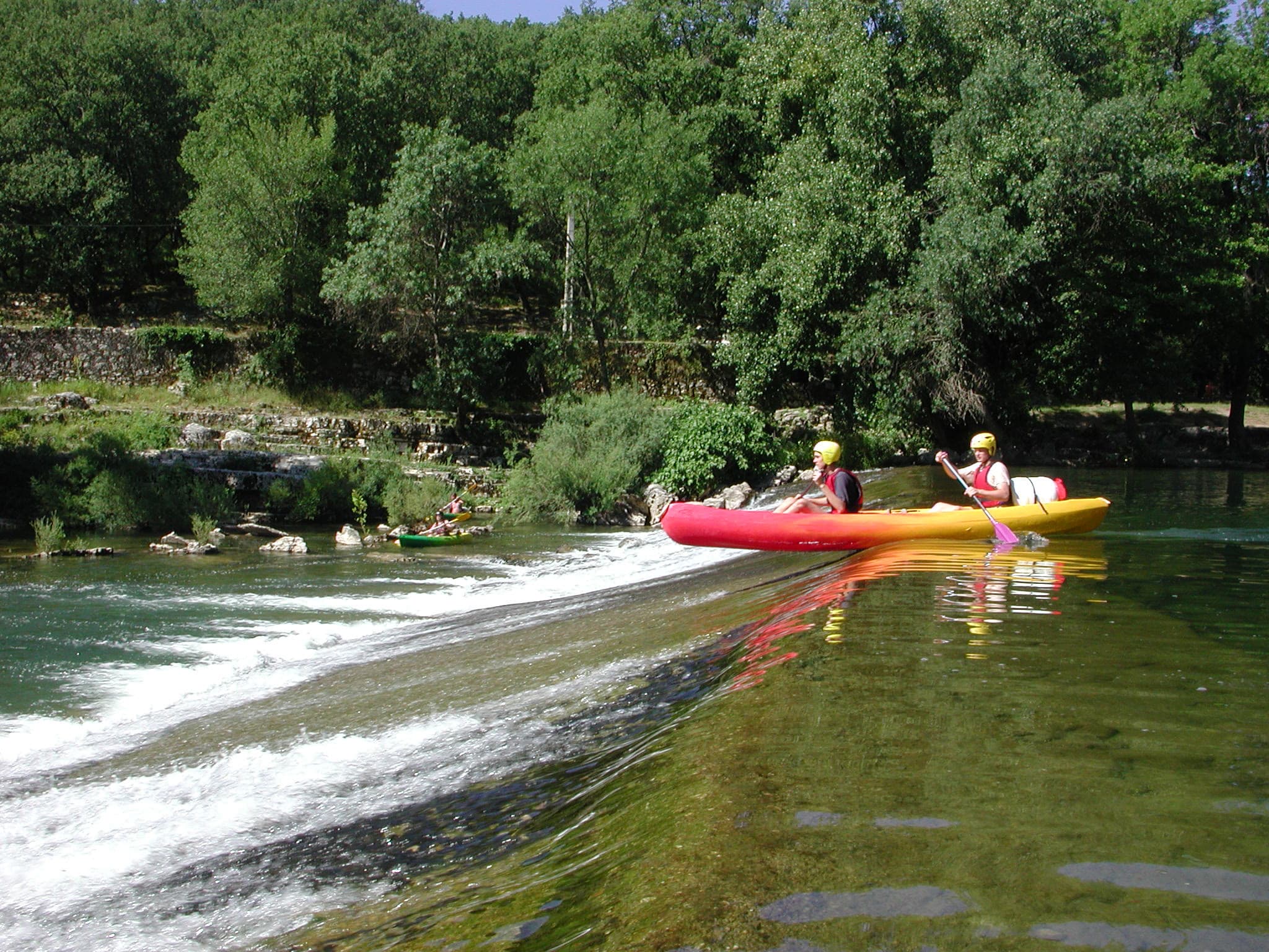 Descente de l’Hérault en canoë, au départ du village