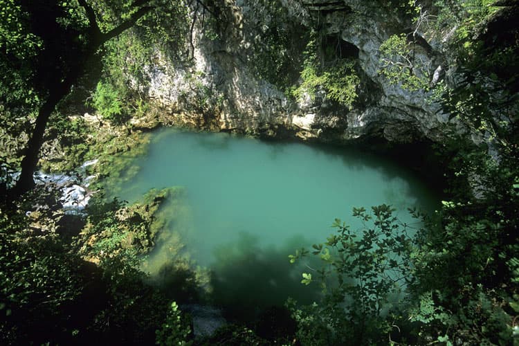 Les Gorges de la Vis, canyon encaissé entre les causses